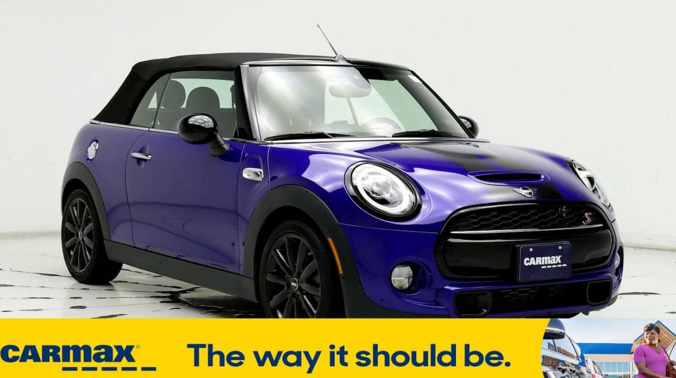 MINI COOPER CONVERTIBLE 2019 WMWWG9C54K3J31089 image